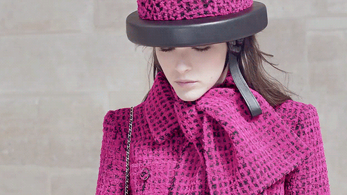 [비토리아세레티] 짱예인데 웬만한 남자보다 잘생겼내...빼애앰...... | 인스티즈