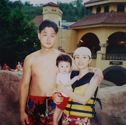 소혜가 소혜를 안고 있는 사진 | 인스티즈