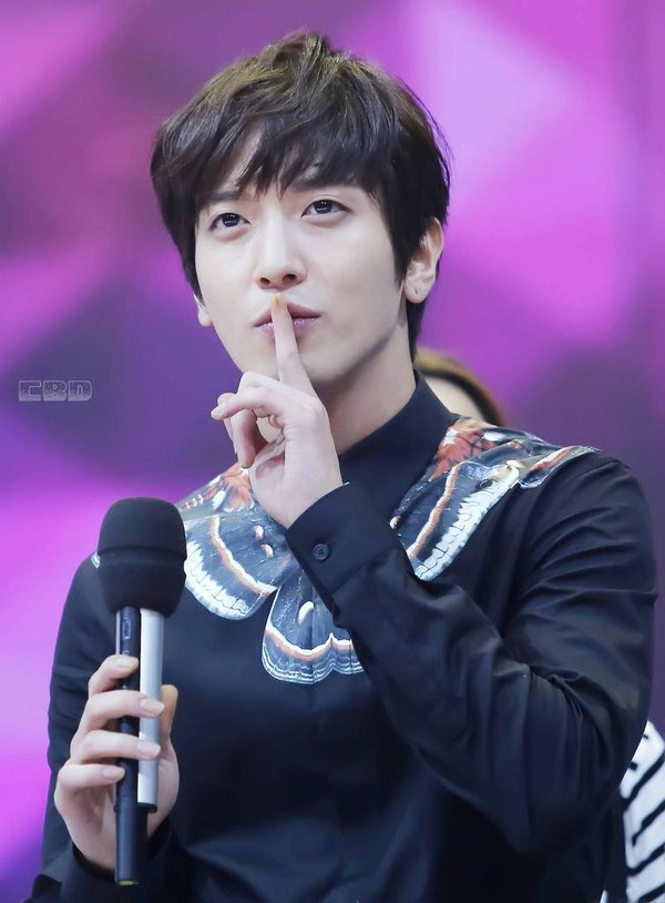 같은 옷 입은 남자아이돌들.jpg | 인스티즈