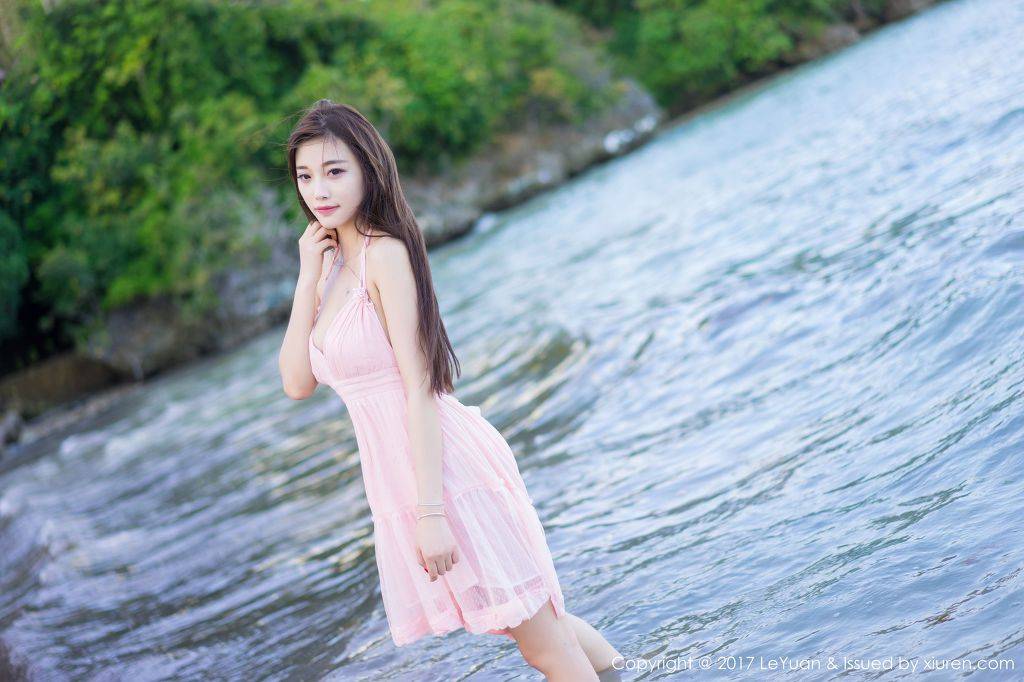 짱예여신 설탕갓의 12번 보라카이 바다에서 비키니와 비치 원피스 | 인스티즈