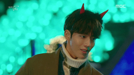 [역도요정김복주] 입덕부정기 끝낸 남사친의 직진과 여주의 첫키스.gif | 인스티즈