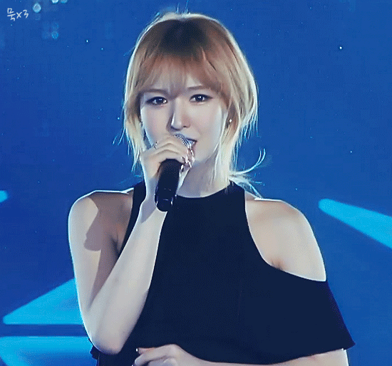 [레드벨벳] SM 일본 콘서트에서 노래하는 웬디 미모.jpgif | 인스티즈