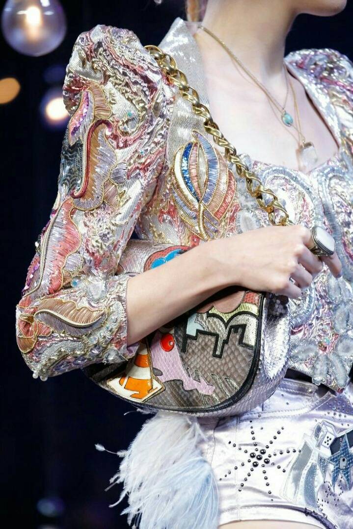 스압)명품이 왜 명품인지 이해하게 되는 패션쇼 디테일 샷.jpg | 인스티즈