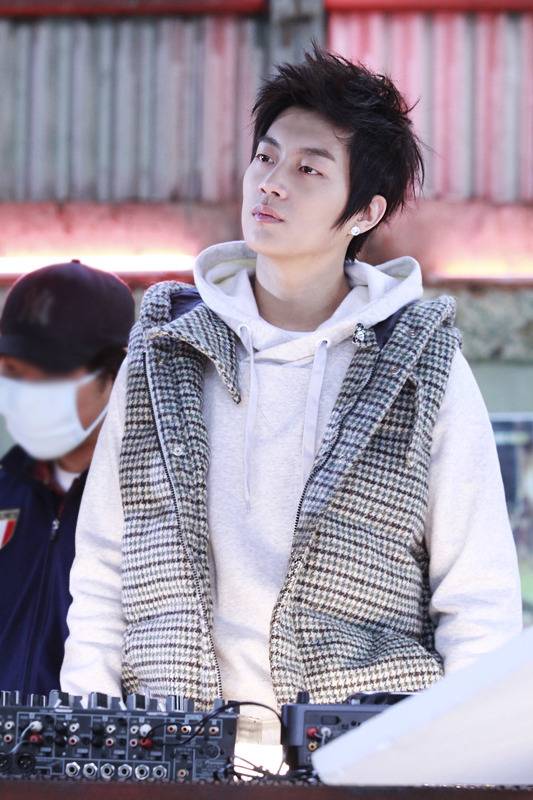 어릴때 주변 남학생들한테 잘해줘야 되는이유 | 인스티즈