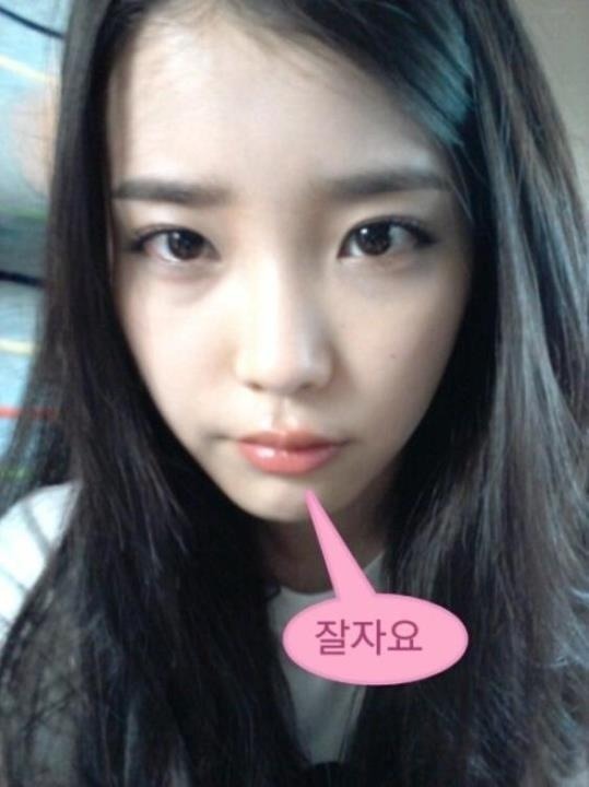 아이유 단발&똥머리 vs 긴생머리 | 인스티즈