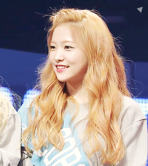 웃는게 귀여운 레드벨벳 막내 예리 | 인스티즈