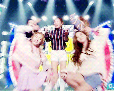 예리 안무 보고 당황한 아이린 | 인스티즈