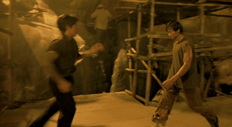 개인적으로 맨손 액션의 레전드라고 생각하는 영화.gif | 인스티즈