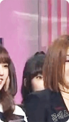 승희의 우승에 너무 깜짝 놀란 아린이.gif | 인스티즈