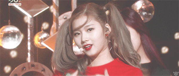 트와이스 사나 트윈테일 시절.gif | 인스티즈