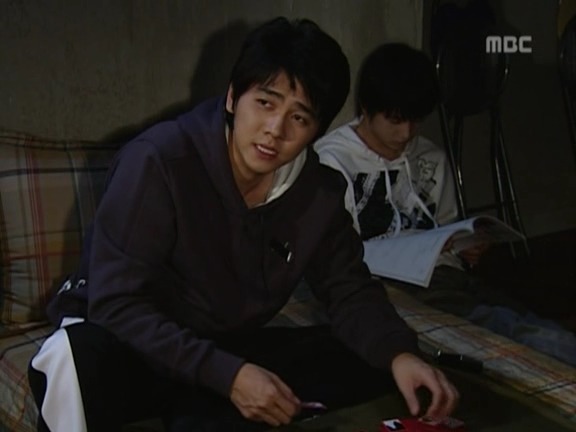 [거침없이하이킥] 민용이 옥탑방에 감금된 남자들ㅋㅋㅋㅋㅋ.jpg | 인스티즈