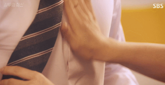 여주 앞에서 방구 뀌고 소개팅녀 앞에서 트름 하는 소화 장인 남주 (질투의 화신 11화 中) | 인스티즈