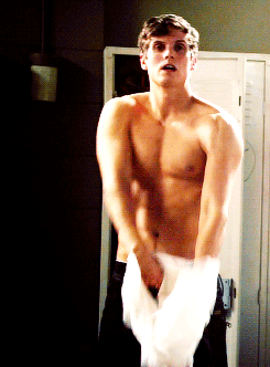 I be like hold up wait a minute boy 어딜 가 너무 쳐다봐서 미안해 | 인스티즈