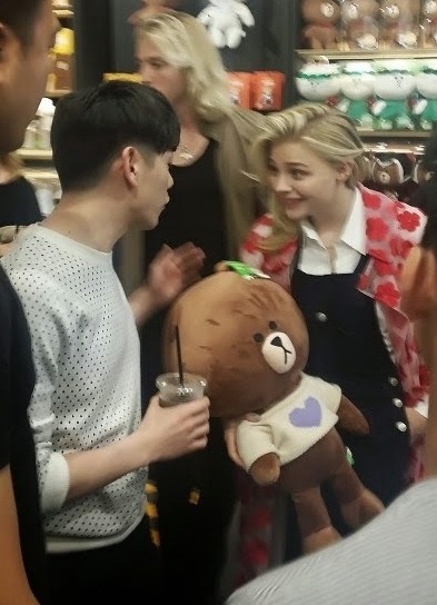 한국 올때마다 잘어울린다고 난리나는 이유.....ㄷㄷㄷ.JPG | 인스티즈