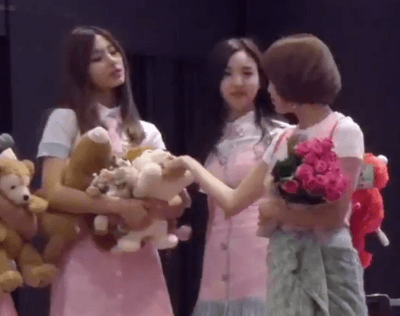 귀염 받고 싶은 트와이스 맏내 나연.gif | 인스티즈