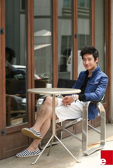 의외로 다리털 수북한 남자 연예인 (반전 & 깜놀 주의!) | 인스티즈