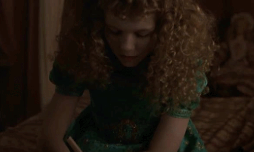 [키얼스틴던스트] 성인 연기 못지 않게 임팩트 연기를 선보인 뱀파이어와의 인터뷰 클로디아 | 인스티즈