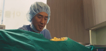 새엄마가 데려온 동생이 저랑 똑같이 성형을 했어요.. 근데...gif | 인스티즈