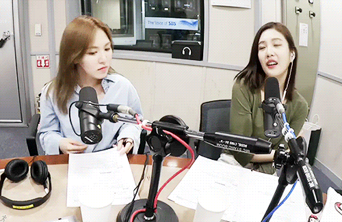 레드벨벳 웬디 & 조이.jpgif | 인스티즈