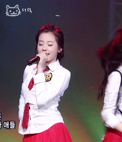 찾아보면 의외로 아주 많은 초졸때 데뷔한 아이돌 모음.jpg | 인스티즈