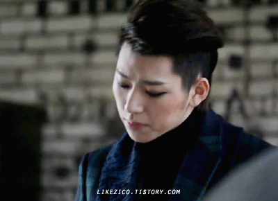 계속 보게 되는 설레는 움짤 모음 - 7 | 인스티즈