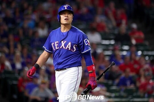 우리나라에서 대한항공/아시아나 무료 항공권 혜택 받는 유명인사들.jpg | 인스티즈