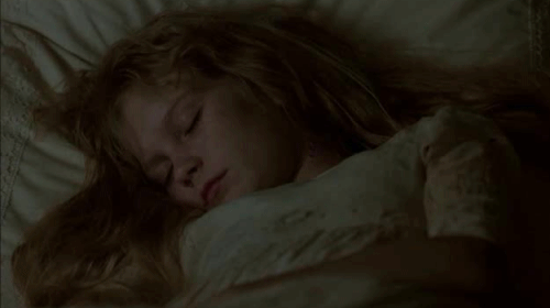 [키얼스틴던스트] 성인 연기 못지 않게 임팩트 연기를 선보인 뱀파이어와의 인터뷰 클로디아 | 인스티즈