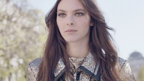 [비토리아세레티] 짱예인데 웬만한 남자보다 잘생겼내...빼애앰...... | 인스티즈