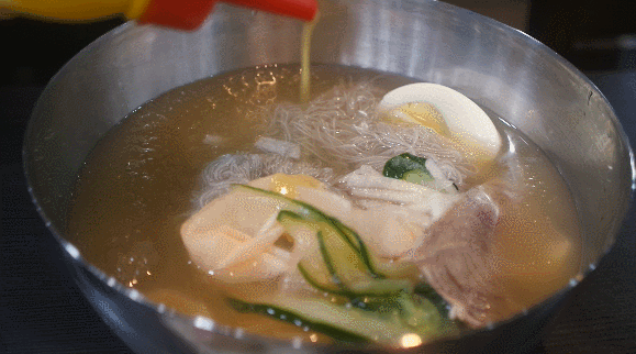 시원하고 상큼한 물냉면 움짤 gif | 인스티즈