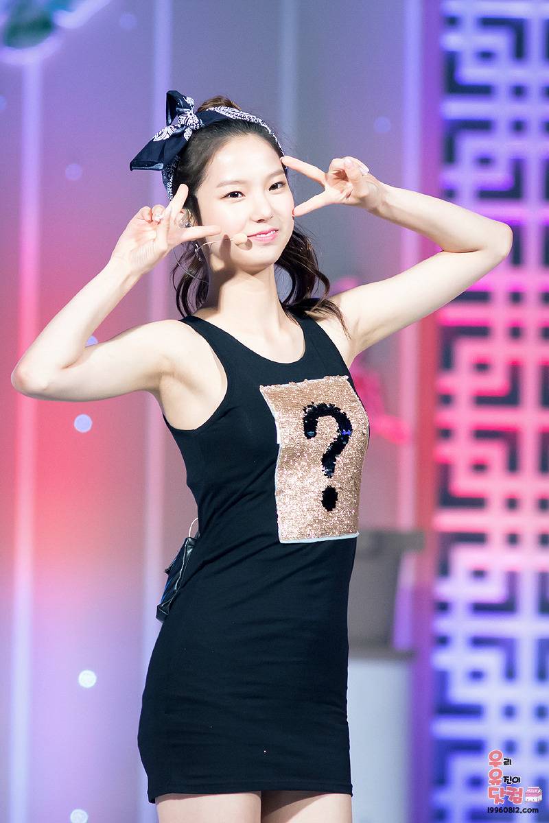 CLC 최유진 겨드랑이 움짤.JPGIF (진짜사나이 여군편) | 인스티즈