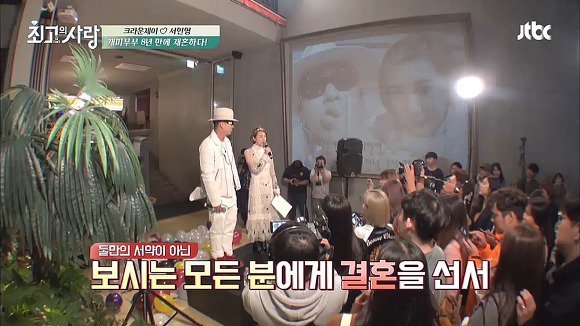  지나가던 길에 자꾸 방송출연하는 아이돌.jpg | 인스티즈