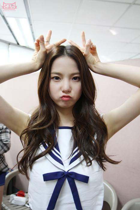 CLC 최유진 겨드랑이 움짤.JPGIF (진짜사나이 여군편) | 인스티즈