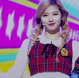 트와이스 사나 트윈테일 시절.gif | 인스티즈