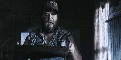 학생들이 우리 집 주변에서 자살하기 시작했어요.gif | 인스티즈