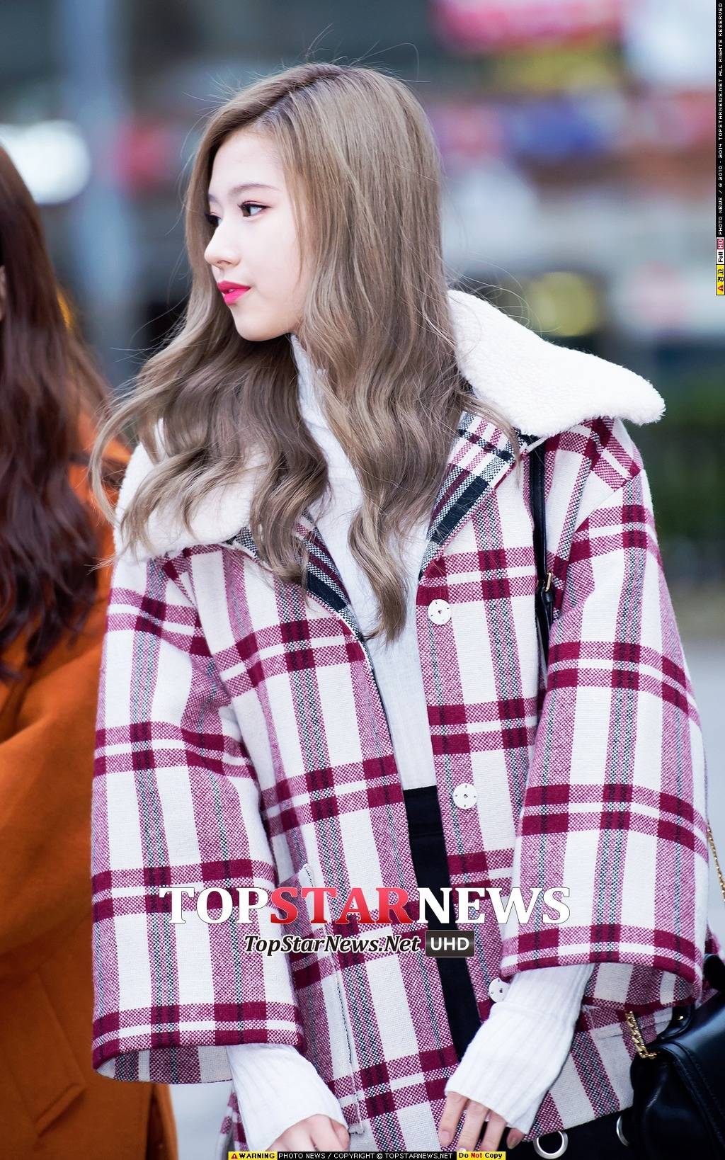 오늘자 사나 직찍 | 인스티즈