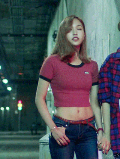 일본에서 발레만 11년했다는 트와이스 미나 피지컬.jpgif | 인스티즈