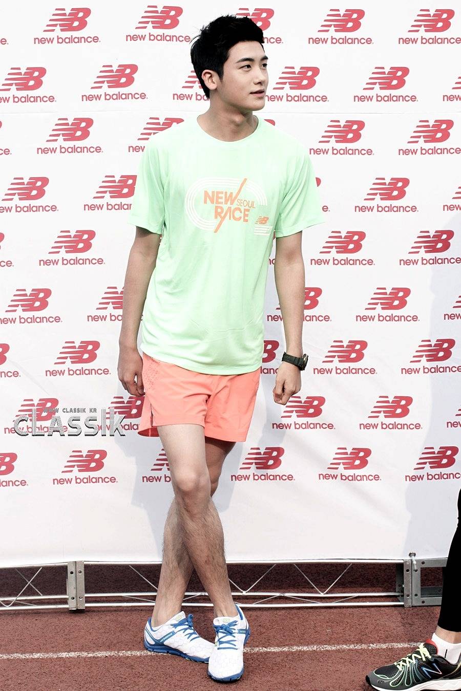 의외로 다리털 수북한 남자 연예인 (반전 & 깜놀 주의!) | 인스티즈