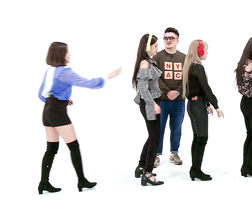 레드벨벳 동네북 완덩이.gif | 인스티즈