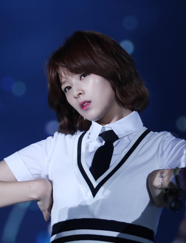 단발머리 트와이스 정연.jpgif | 인스티즈