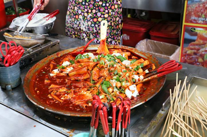 부산에서 포크X 집게O로 떡볶이 먹는 이유 | 인스티즈