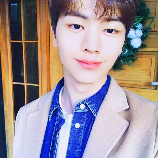 엽사계에 지각변동 일으킨 아이돌 엽사 레전드 중 레전드.jpg | 인스티즈