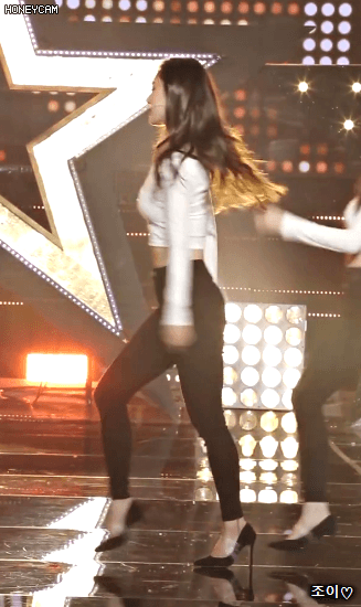 또 레전드 찍어버린듯한 더유닛 우희 직캠 ㄷㄷㄷㄷ.gif | 인스티즈