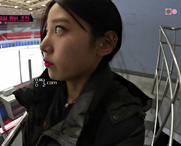 얼굴도 예쁜 베리굿 조현.gif | 인스티즈