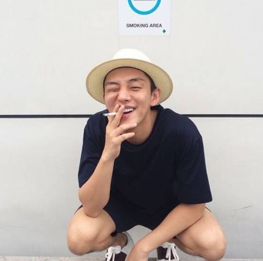 유명인의 추천도서(박찬욱 이적 유아인 하현우 허지웅) | 인스티즈