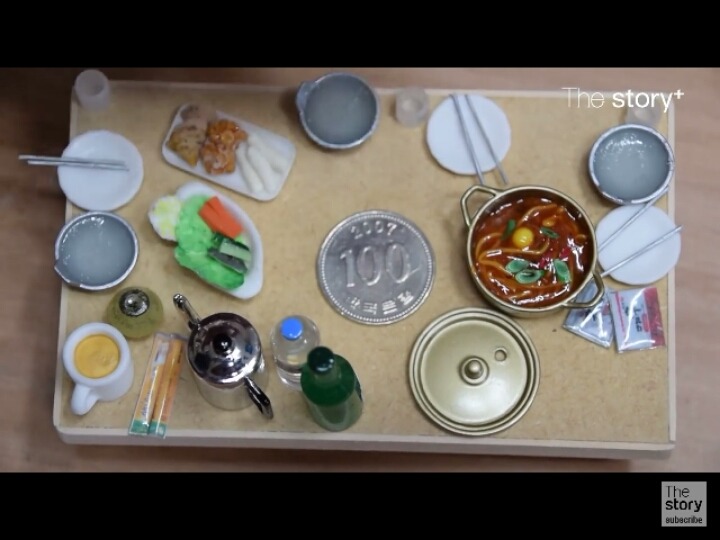 고인의 삶을 그려내는 납골당 미니어쳐.jpg | 인스티즈