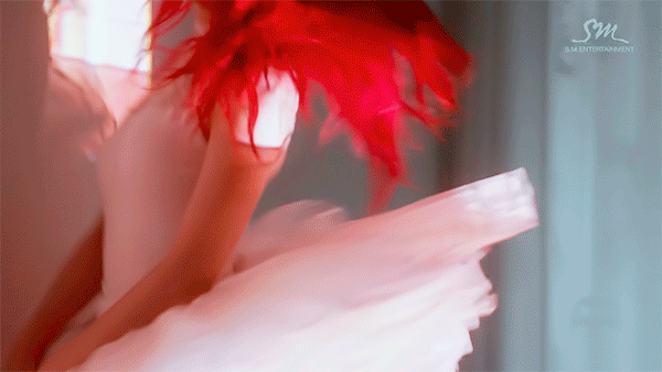 SM아이돌의 세계관에 대해 정확히 모르는 이유 | 인스티즈