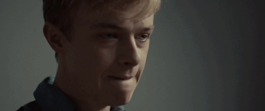 영화에서 특유의 분위기로 여자관객을 사로 잡은 배우들 (all 움짤) | 인스티즈