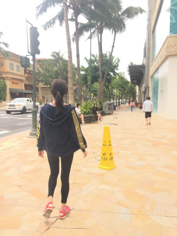 주위 사람들까지 기분 좋게 만드는 밝고 긍정적인 미소의 그녀 | 인스티즈