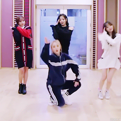 서로 주고받는(?) 러블리즈 무쌍자매.gif | 인스티즈