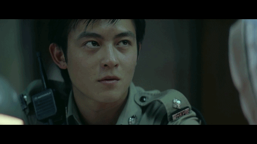 영화에서 특유의 분위기로 여자관객을 사로 잡은 배우들 (all 움짤) | 인스티즈